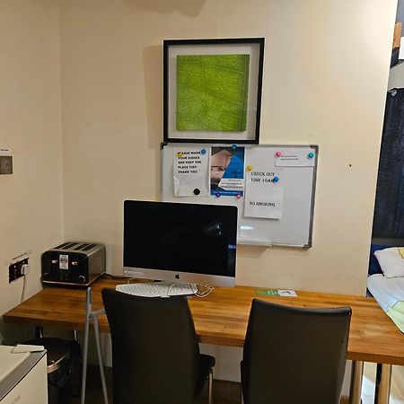 Umbrella Properties Private Apartment Birmingham Esterno foto