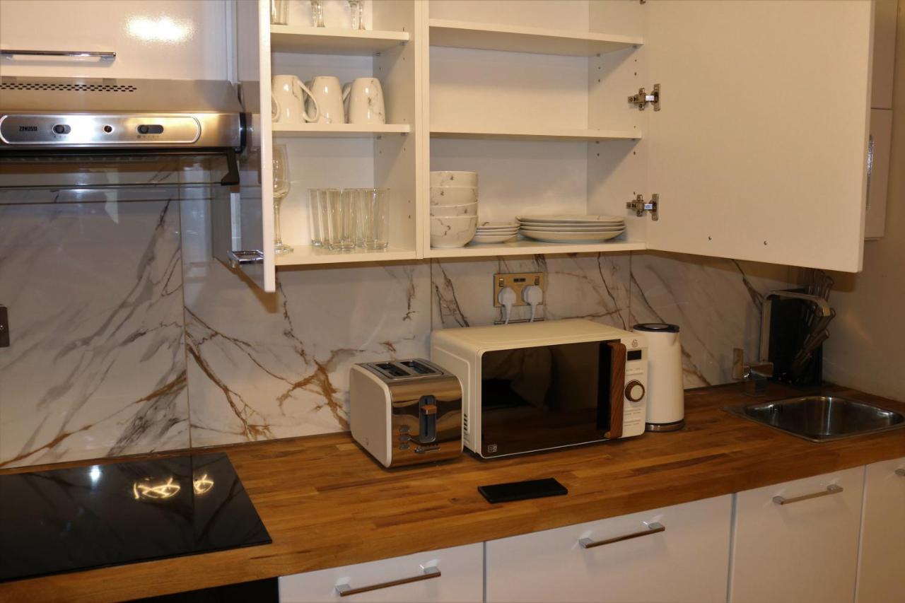 Umbrella Properties Private Apartment Birmingham Esterno foto