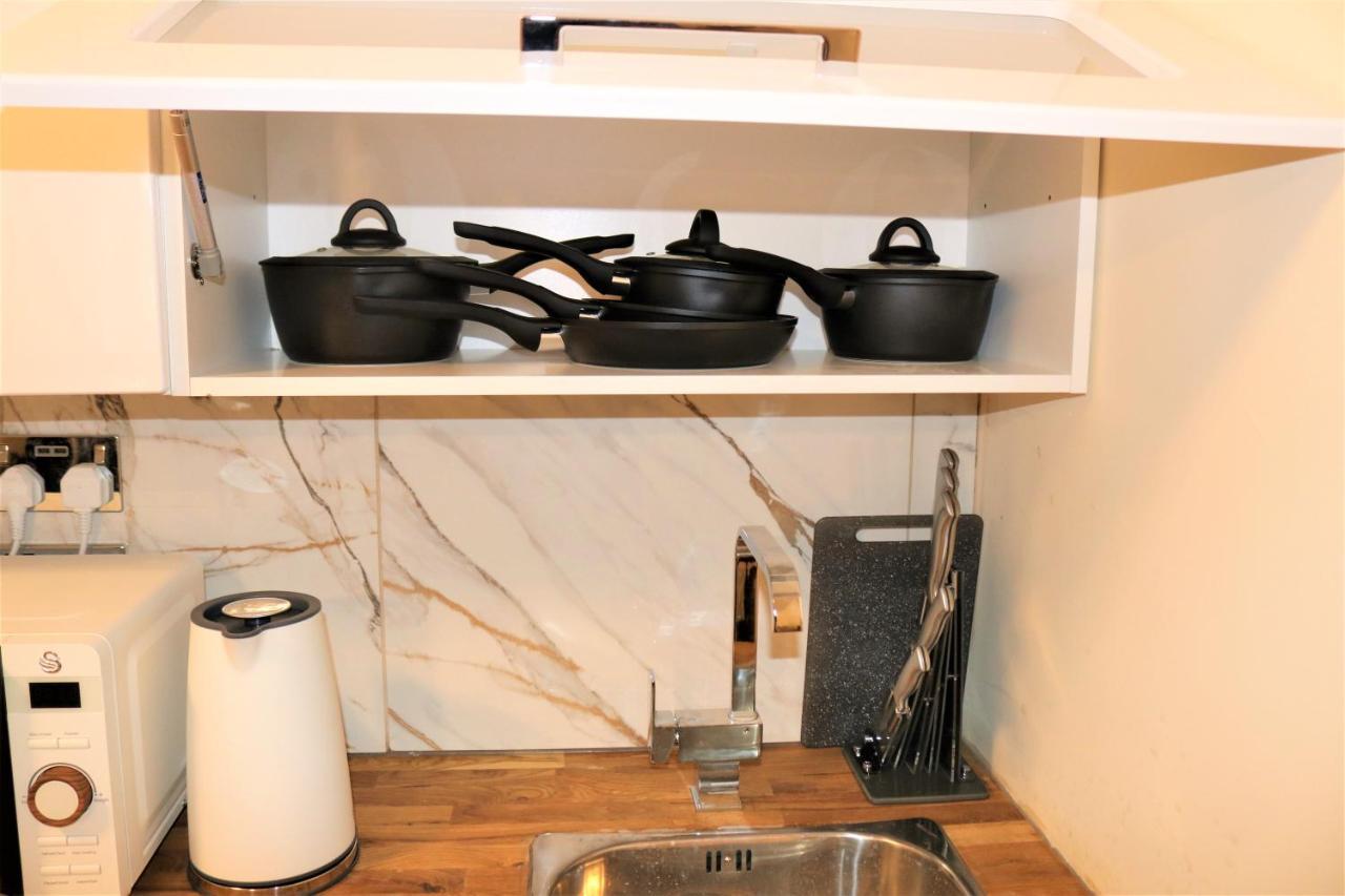 Umbrella Properties Private Apartment Birmingham Esterno foto