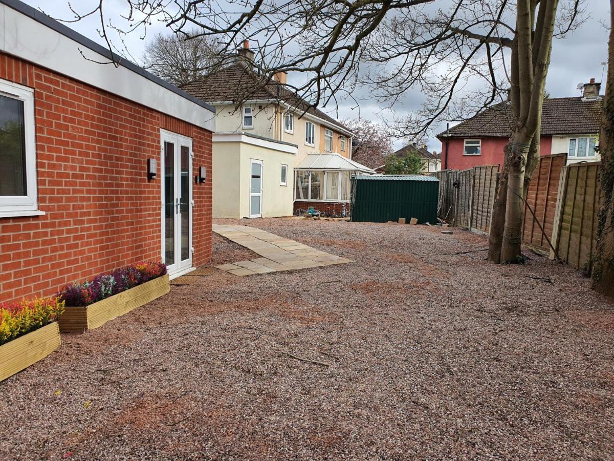 Umbrella Properties Private Apartment Birmingham Esterno foto