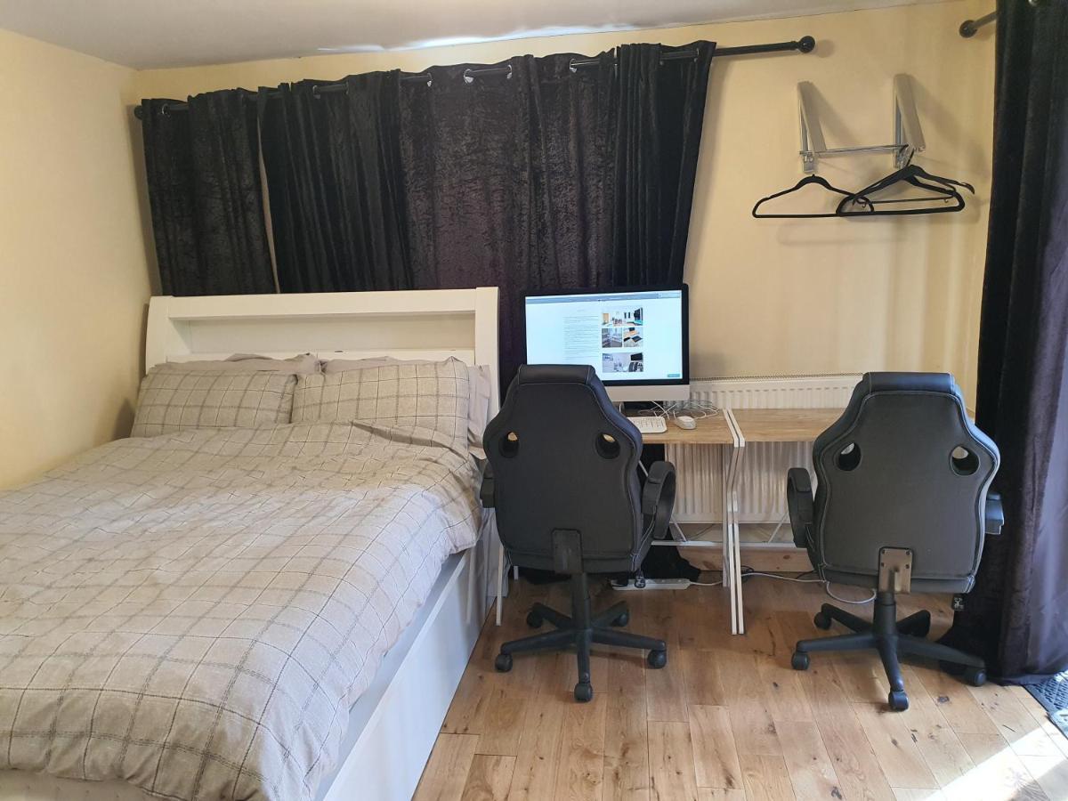Umbrella Properties Private Apartment Birmingham Esterno foto