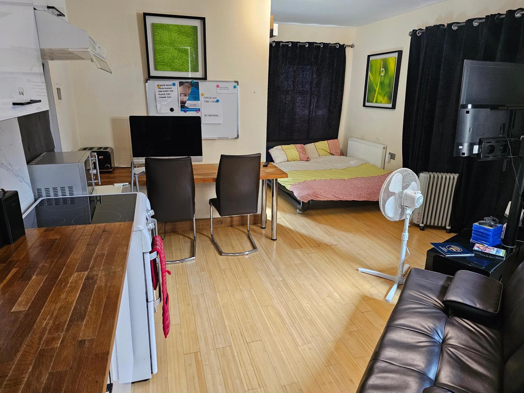 Umbrella Properties Private Apartment Birmingham Esterno foto
